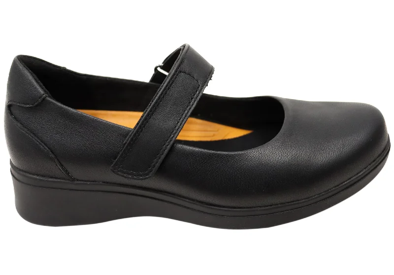 Mary Jane shoe with thin strapHush Puppies The One Bar Womens Leather Comfortable Mary Jane Shoes