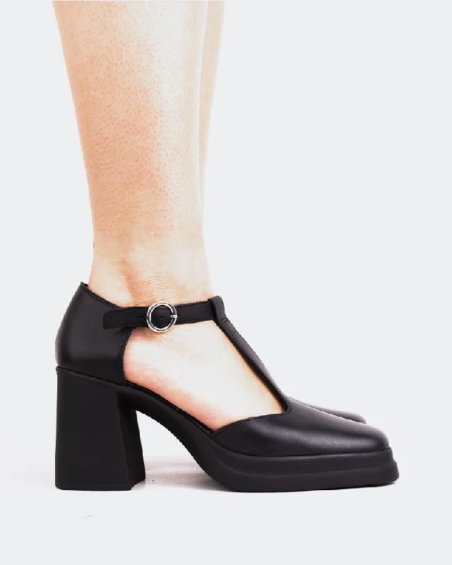 Loafers for wet hues-Navona Black Leather