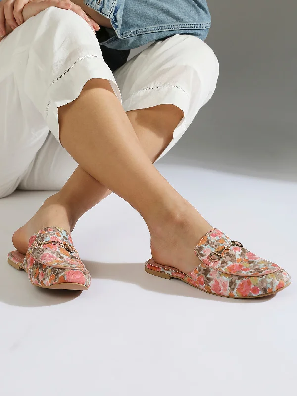 trendy flats for creatives-Women Peach Printed Mules with Bows Flats