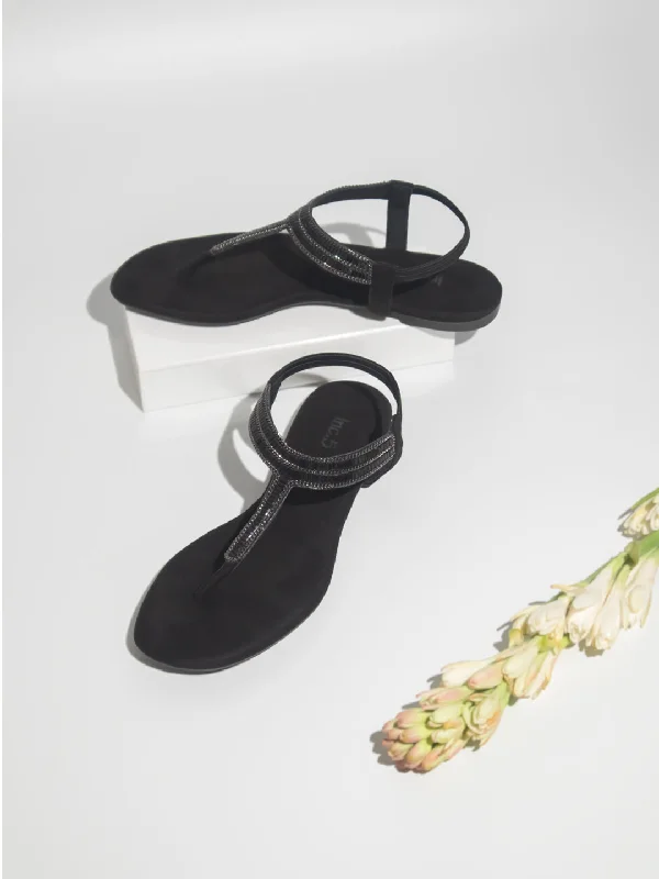 flats for urban explorers-Women Black Embellished Flats