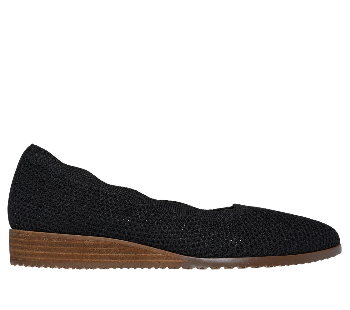 Casual shoes with quilted details-Women's Cleo Sawdust