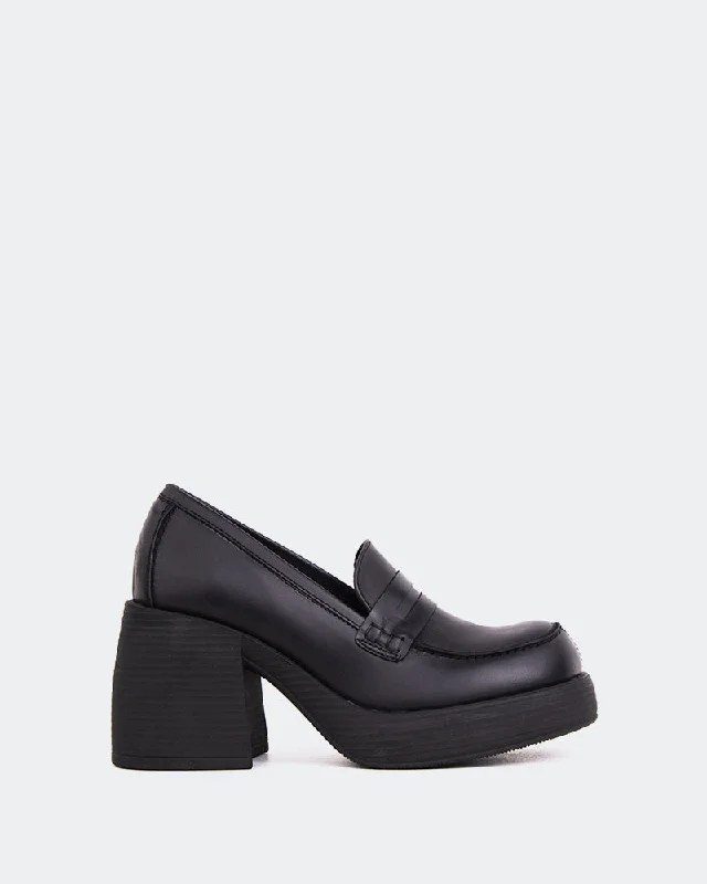 Loafers with airy hues-Levigne Black Leather