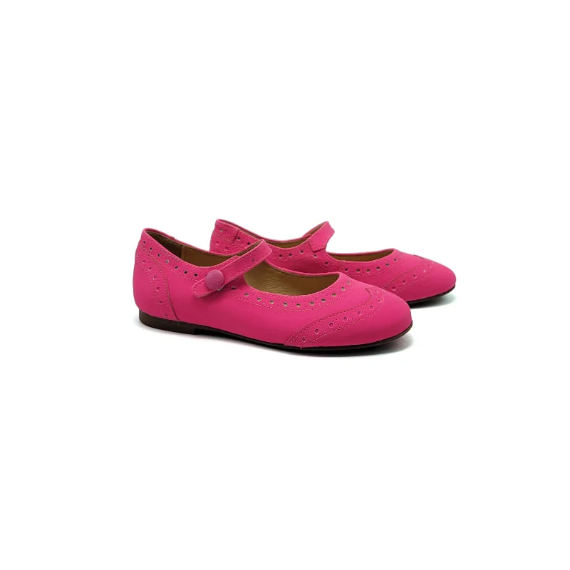 Mary Jane shoe in light blueBrunellis Fuchsia Highlighter Wingtip Mary Jane S24