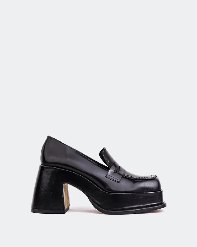 Loafers with leather soles-Rochfort Black Leather