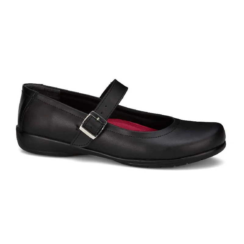 Mary Jane shoe for cool kidsWomen's Leather Mary Jane Shoes In Black