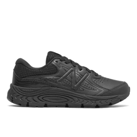 Athletic shoes with sleek upper -Women's 840 V3