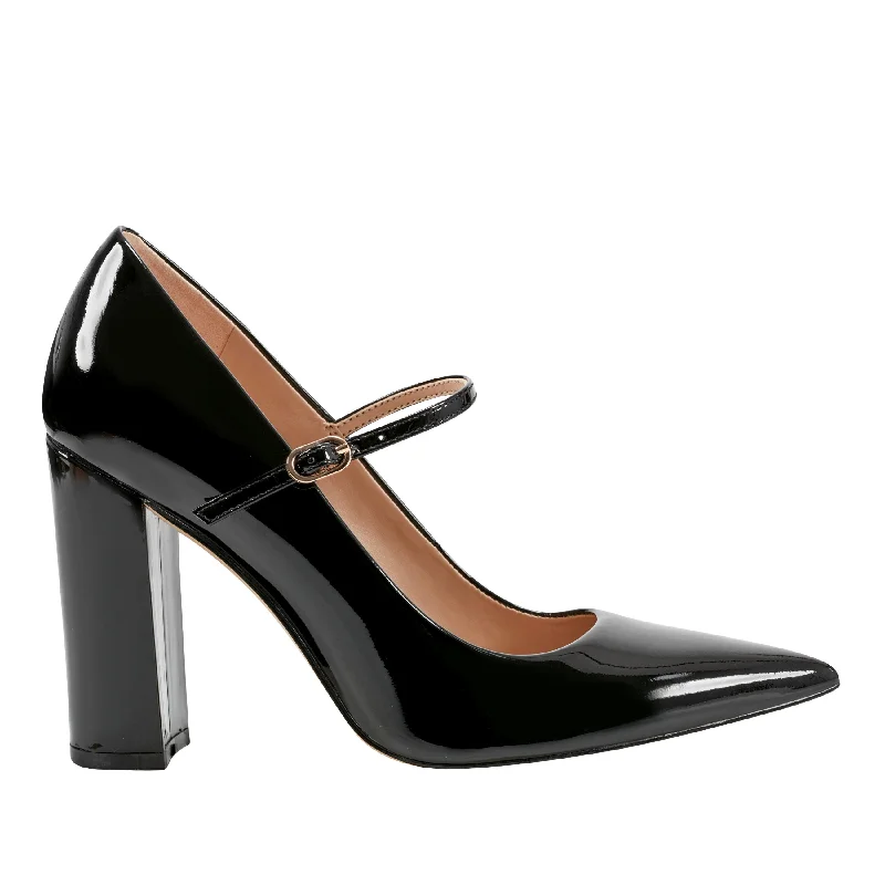 Mary Jane shoe with cute designArtie Mary Jane Pump