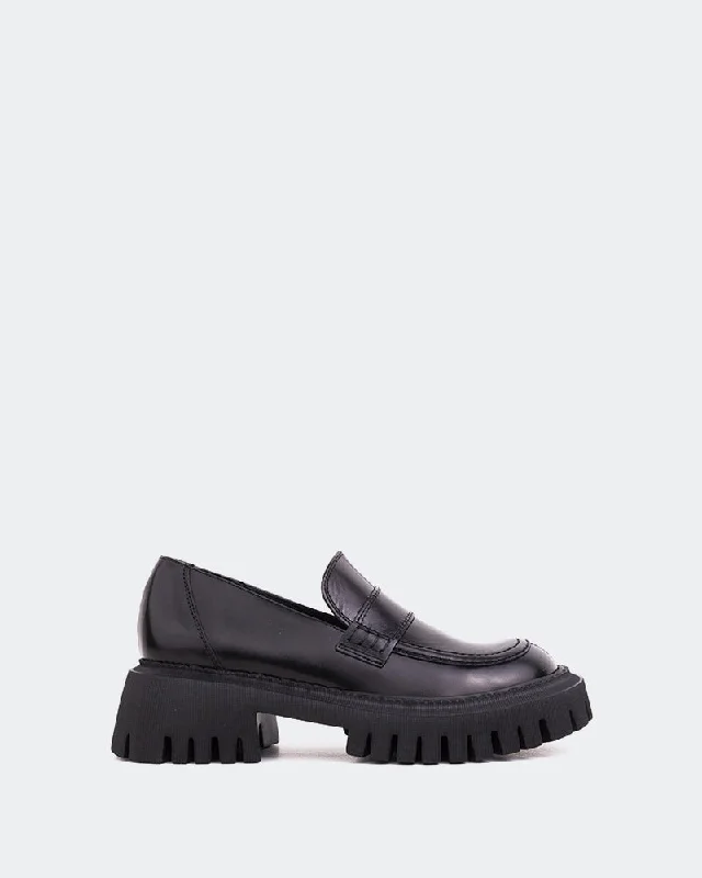 Loafers with casual soles-Derulo Black Leather