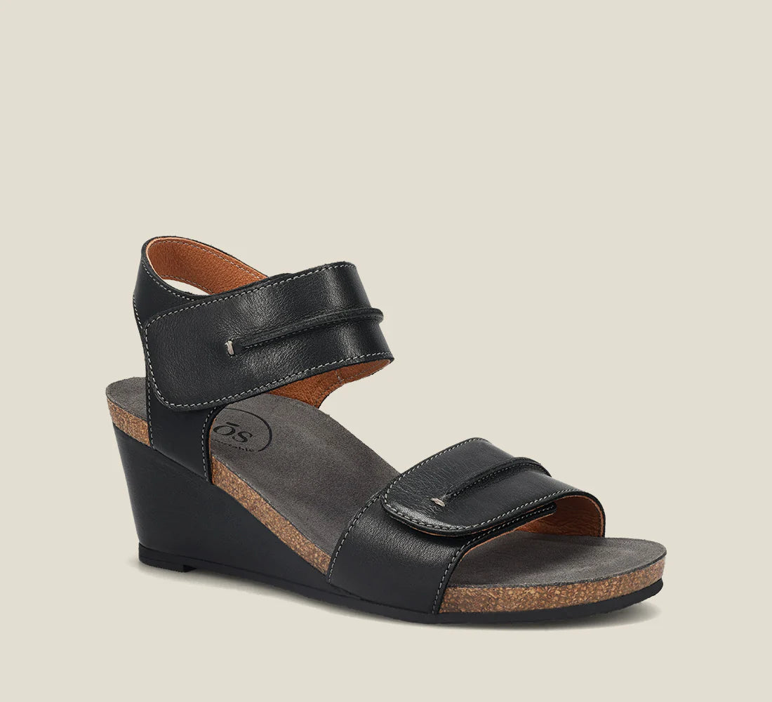 sandals with platform soles-Taos Reason, Black