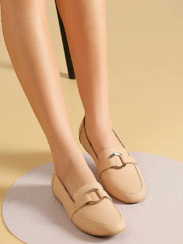 flats with modern bathrooms-Women Beige Flats Ballerinas