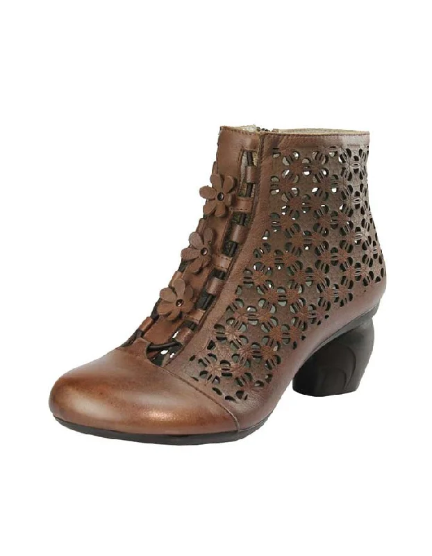 Boots for daily rush-Handmade Retro Hollow Chunky Heels Boots