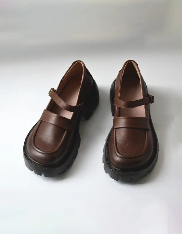 Mary Jane shoe for sleek kidsChunky Heels Wide Toe Box Mary Jane Shoes